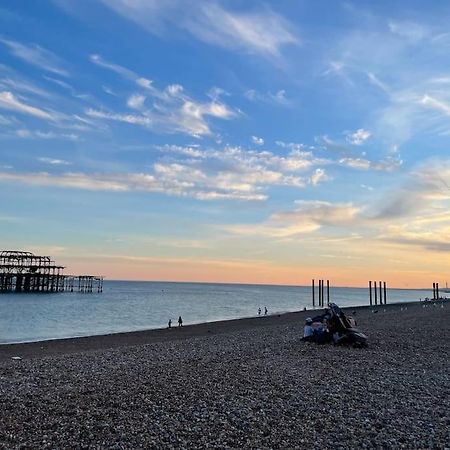 Rooms In A Beautiful House With Free On St Parking Brighton Eksteriør billede