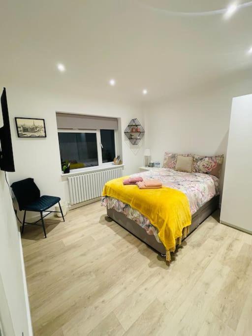 Rooms In A Beautiful House With Free On St Parking Brighton Eksteriør billede