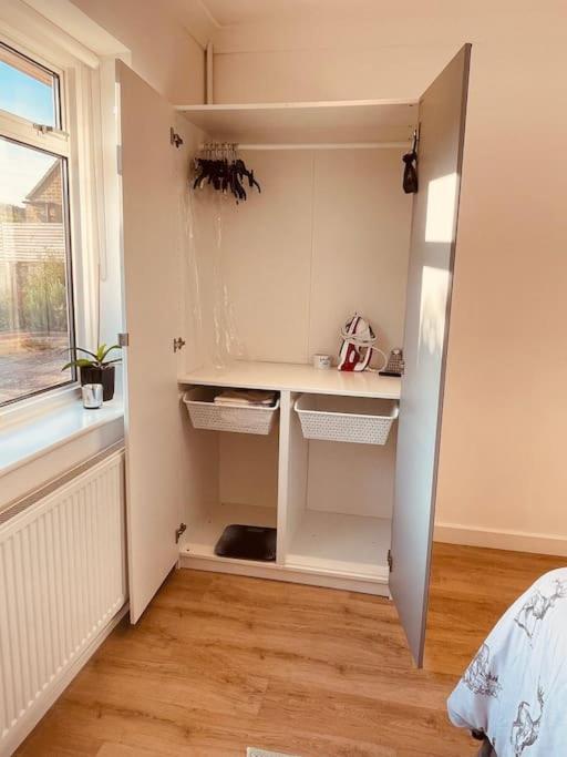 Rooms In A Beautiful House With Free On St Parking Brighton Eksteriør billede
